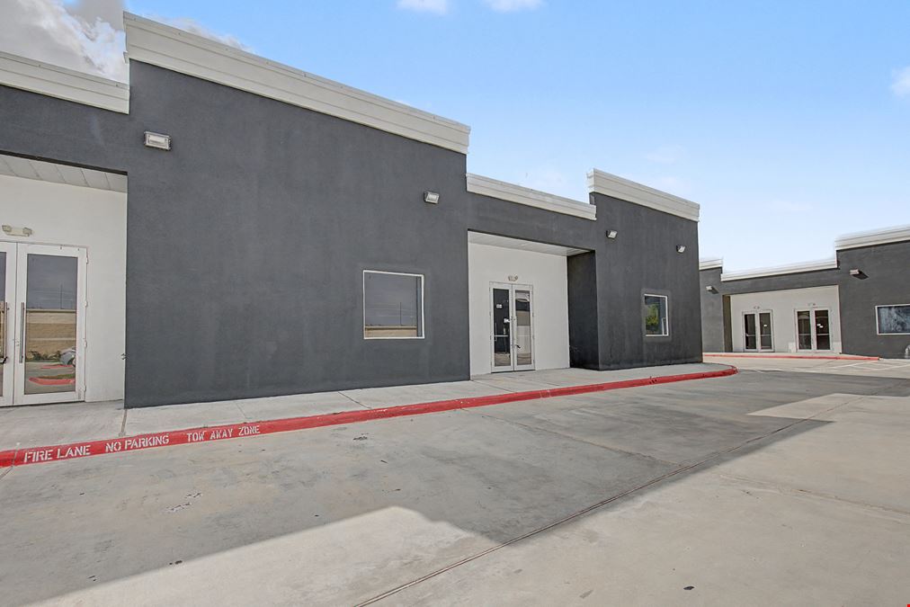 Modern Office Building in West Houston Submarket