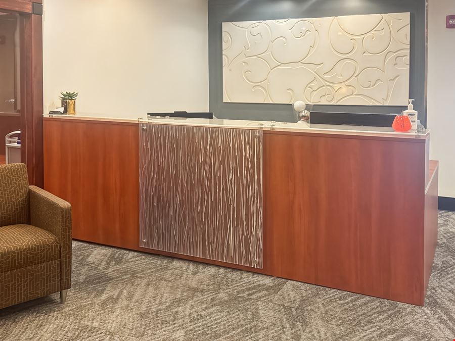 Regus - Kansas City - Country Club Plaza