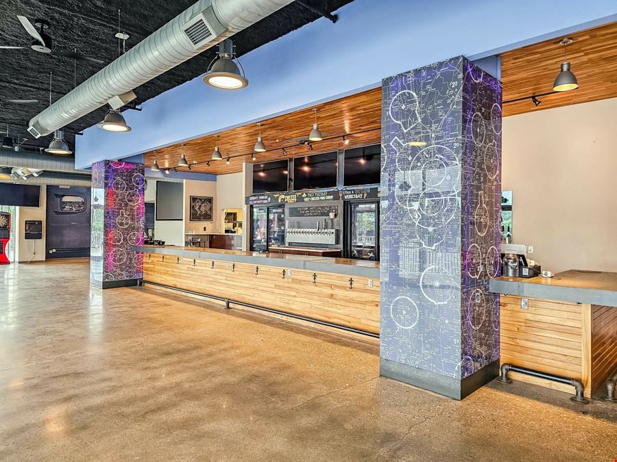 Former Flight Deck Tap & Grill