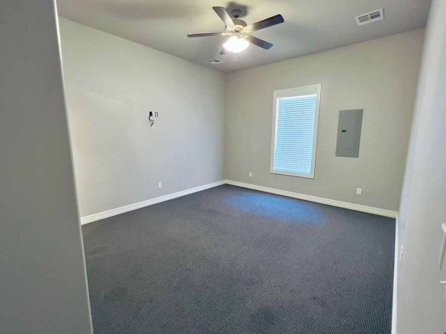 3432 NW 178th, Suite B - Rose Lake Office Park