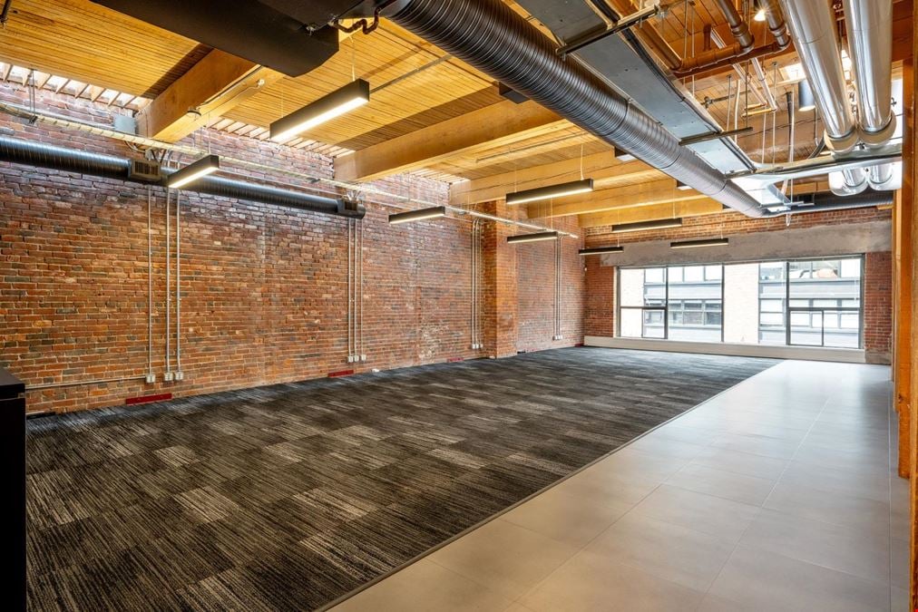 400-1120 Hamilton Street, Vancouver, BC