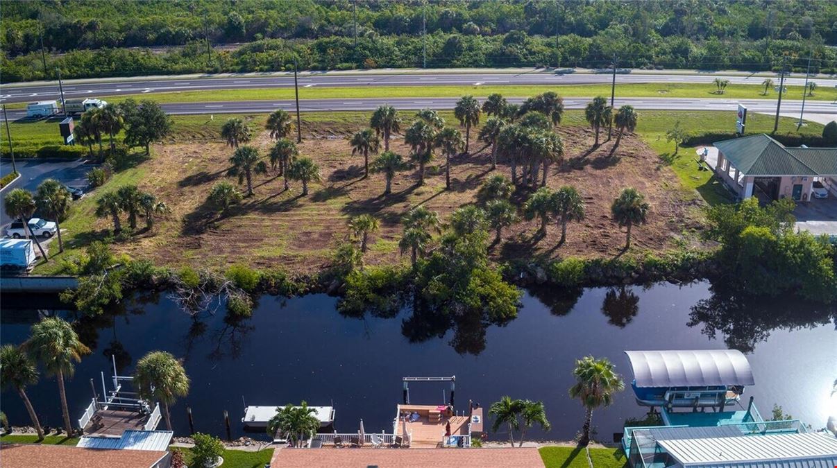 3657 Tamiami Trail