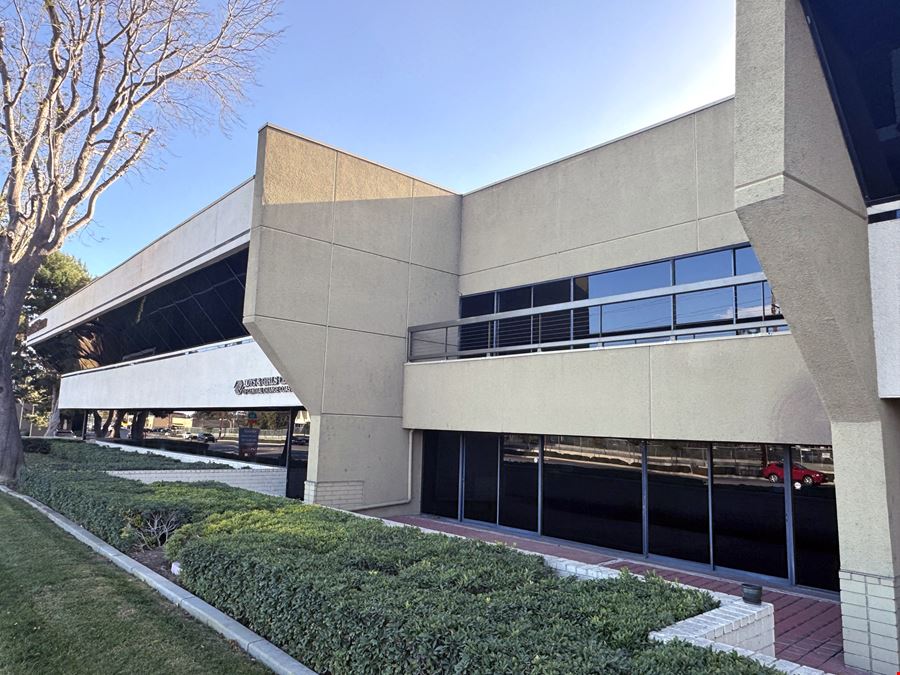 17701 Cowan, suites 160 & 250
