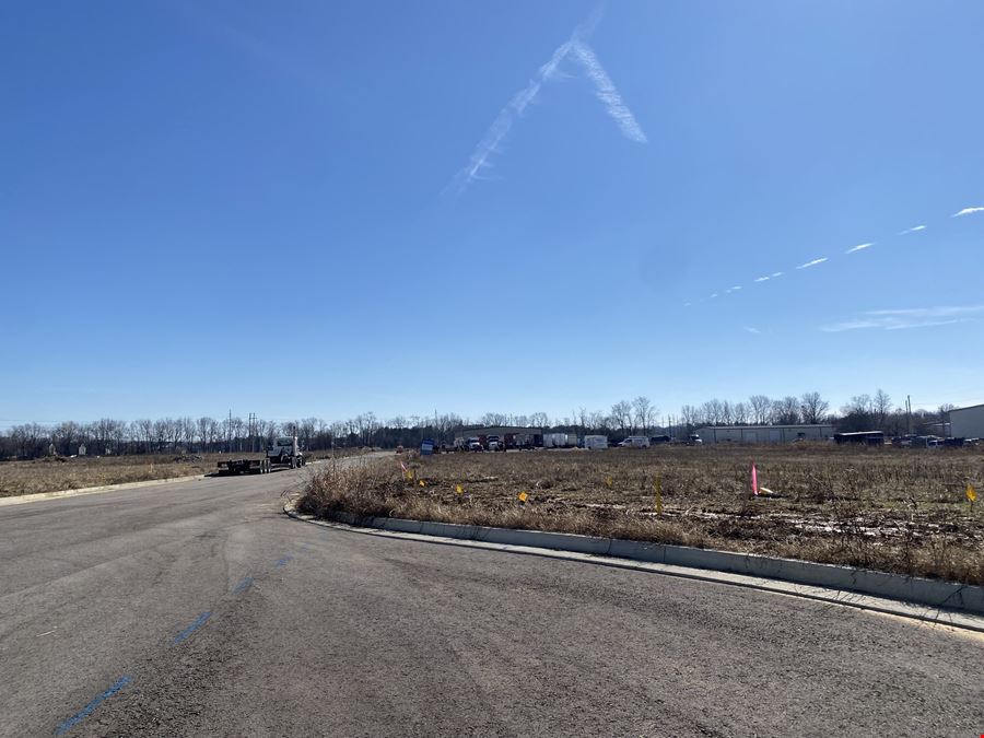 8,200 SF Warehouse/Office For Lease