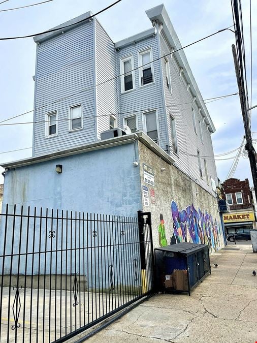 Mixed-use building in Jersey City