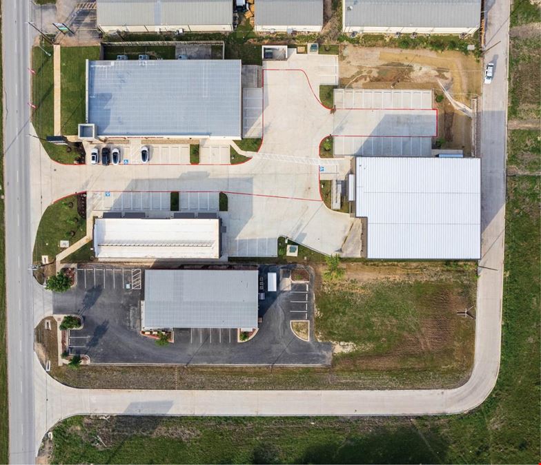 2609SouthInterstate35-industrial