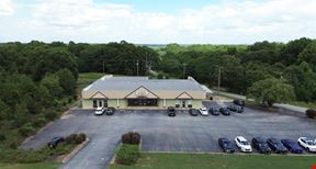 900 Greenville Dr.