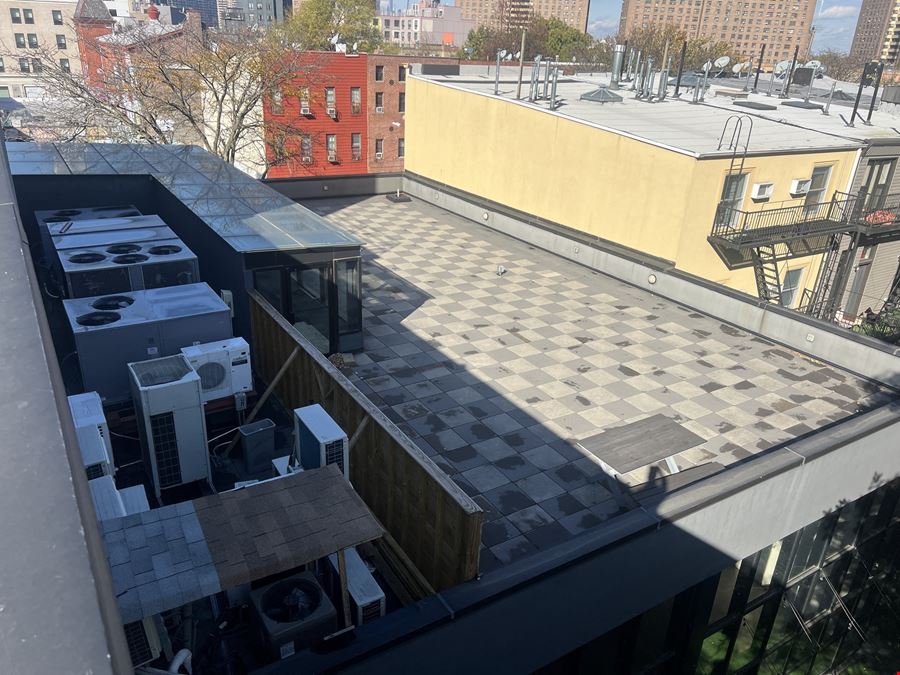 839 Broadway/12 Park Street