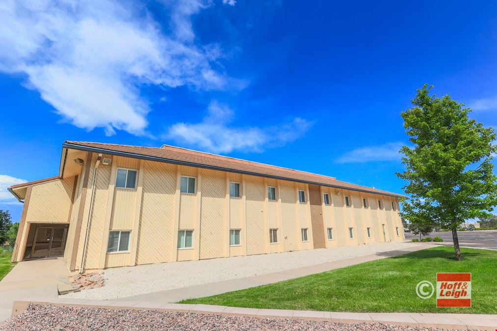 Lake Plaza Professional Center