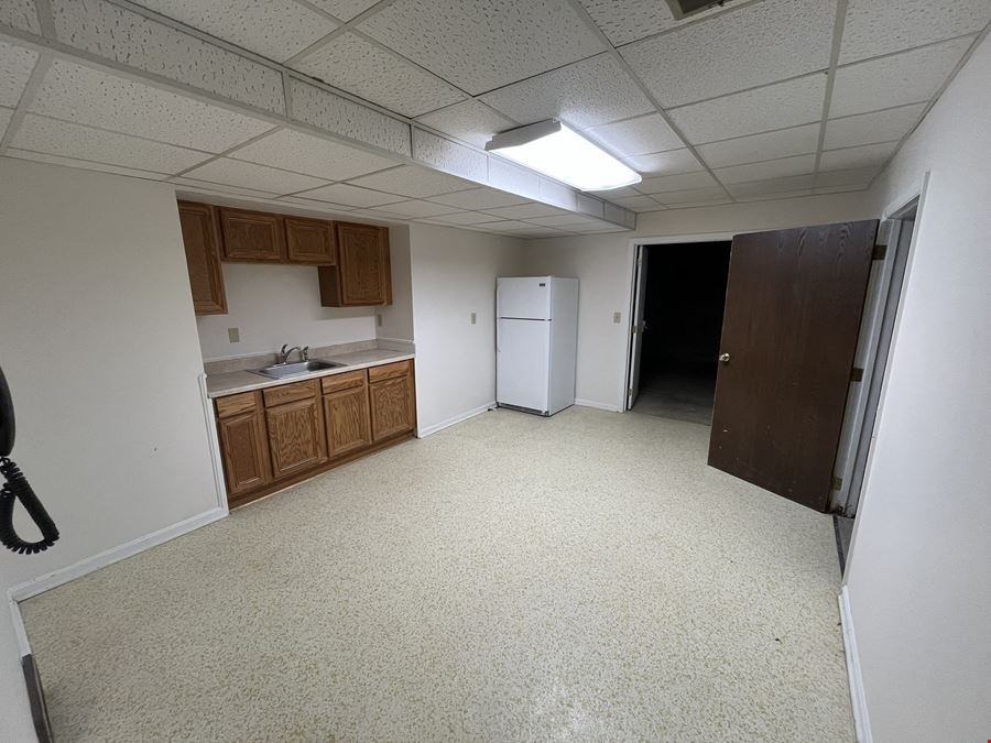 7612 Alexandria Pike