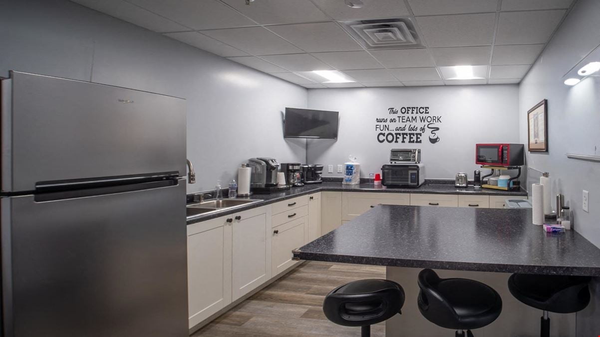 Showroom-Quality Flex Facility | For Sale or Lease