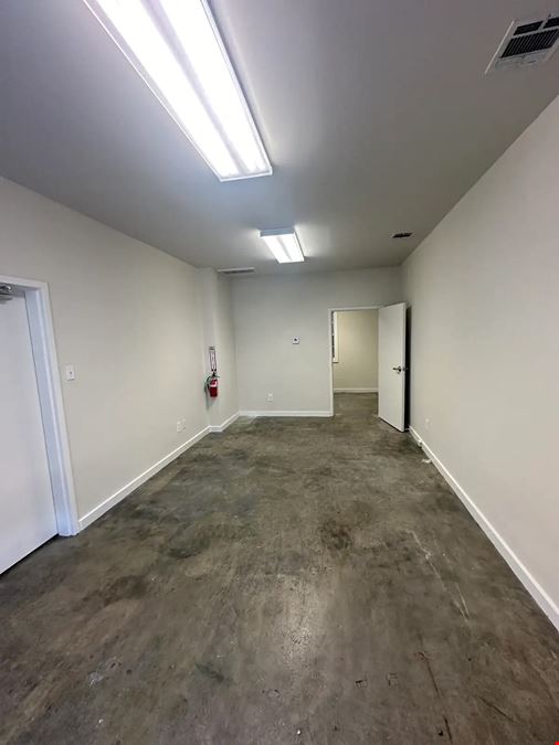 Industrial for Sale or Lease in Scott, LA