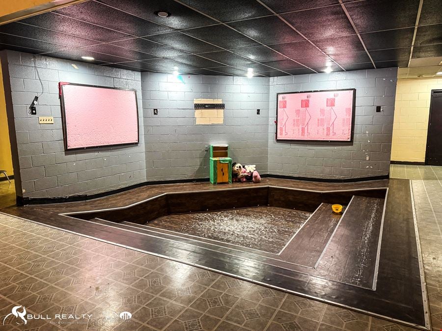 ±9,014 SF Daycare Building Opportunity