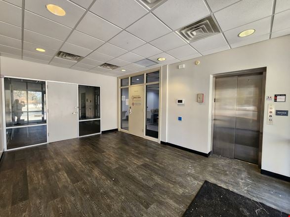 Preview of Office space for Rent at 1570 Watson Blvd