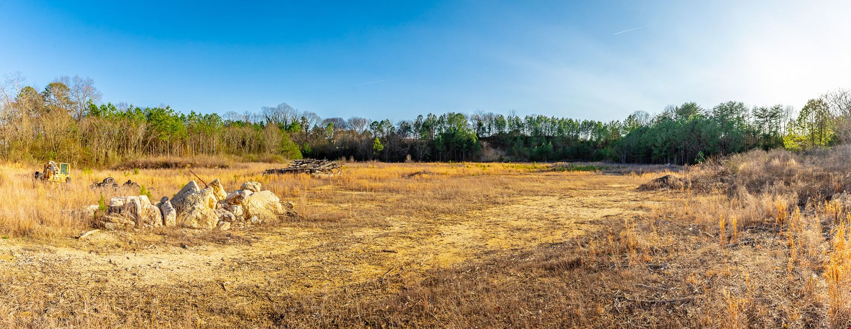 7.5 Acres of Vacant Land on Battlefield Parkway in Ringgold GA for Development