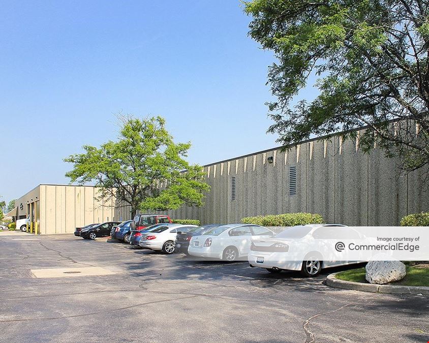 933 East Remington Road