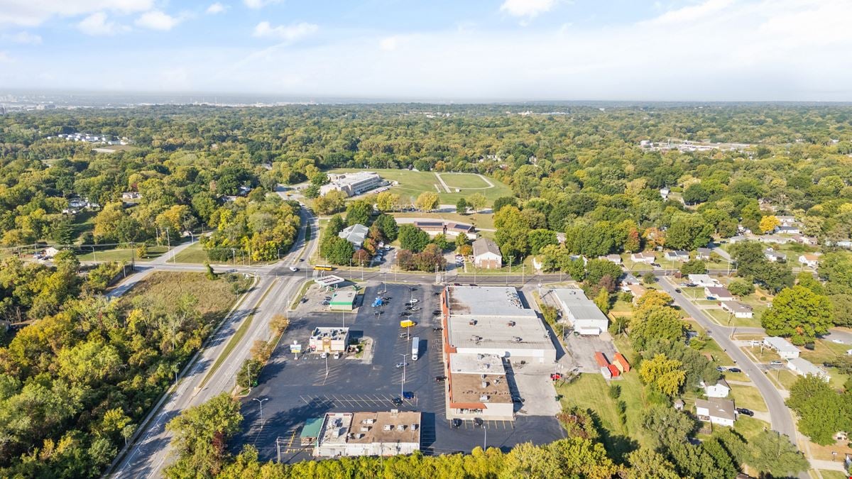 Holiday Hills Shopping Center