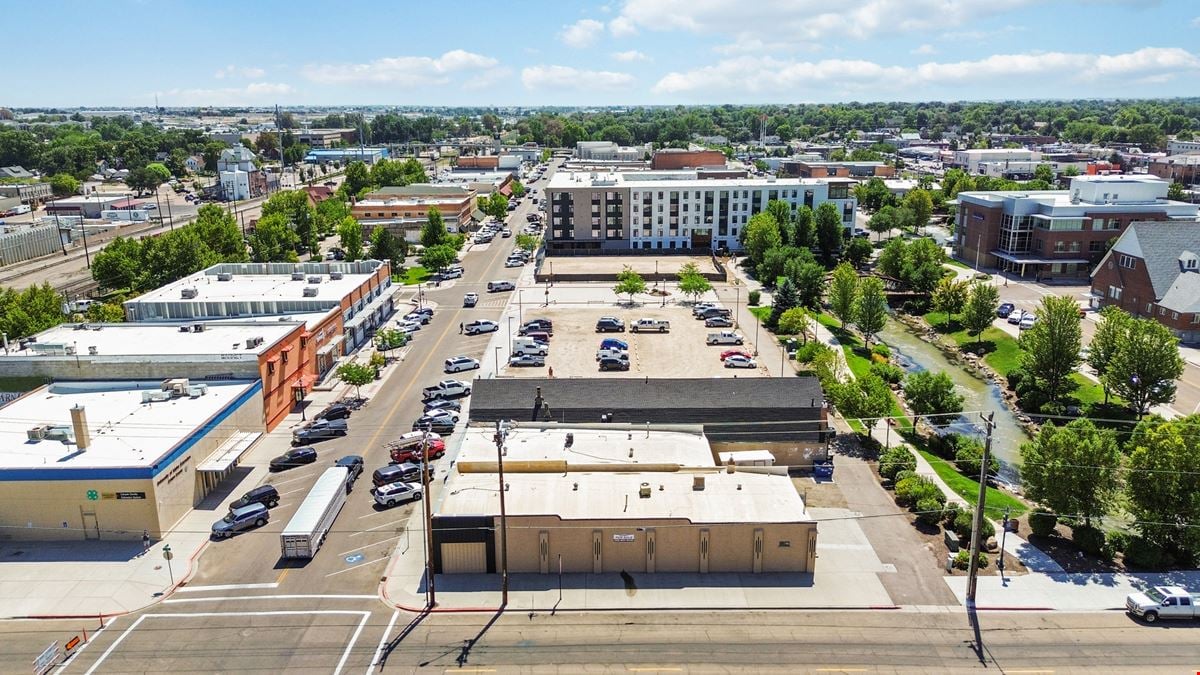 506 Main St