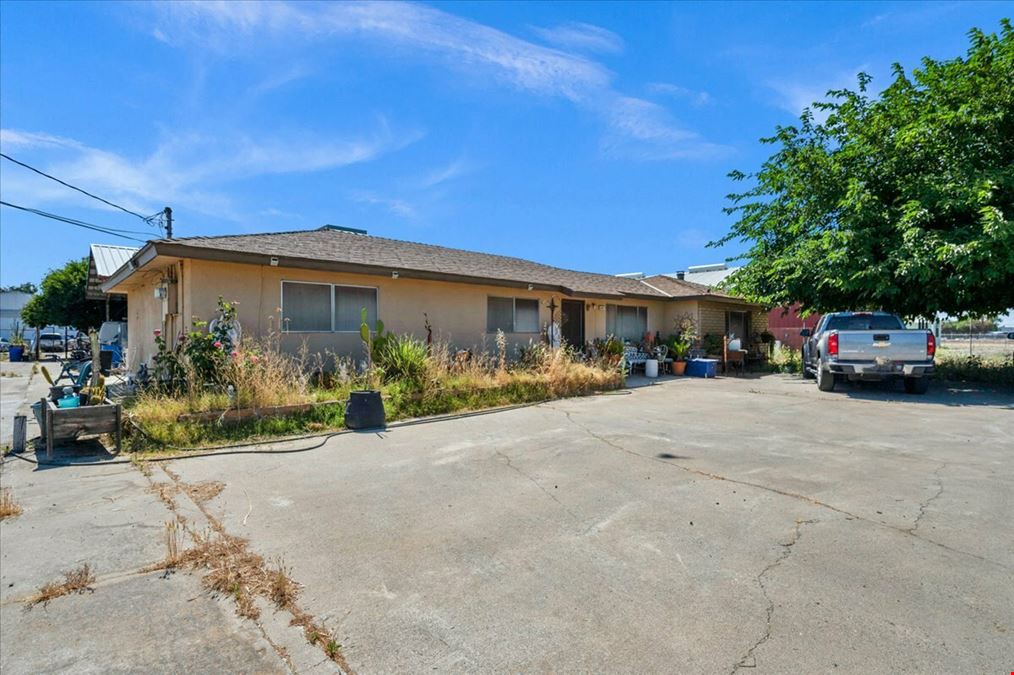 ±11,078 SF Industrial Property on ±2.43 Acres in Madera, CA