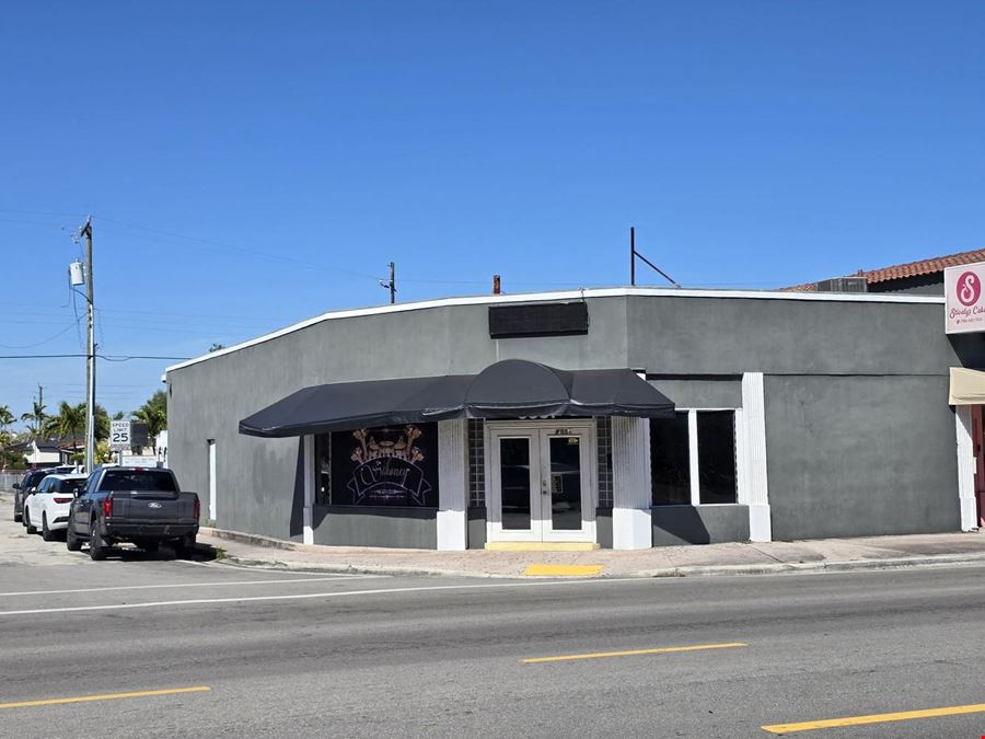 Bar/Retail Opportunity Calle Ocho Lit Havana