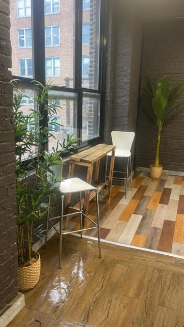415 N Huron