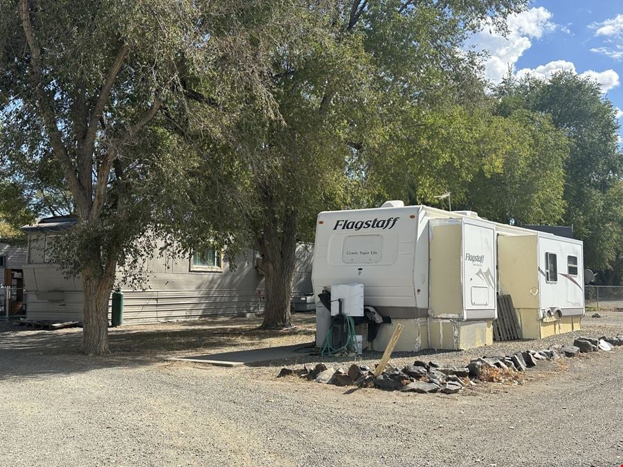 F & H Trailer Court & Motel