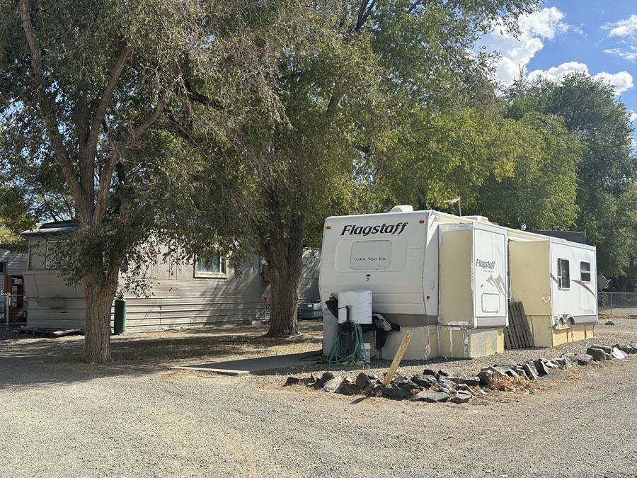 F & H Trailer Court & Motel
