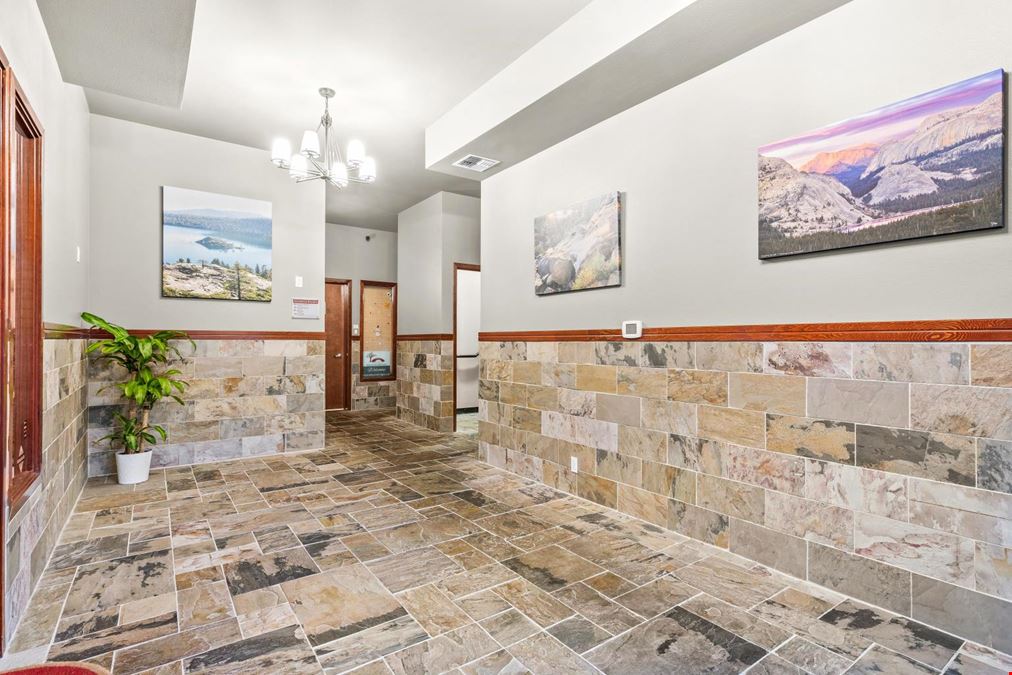 SilverRock Executive Suites