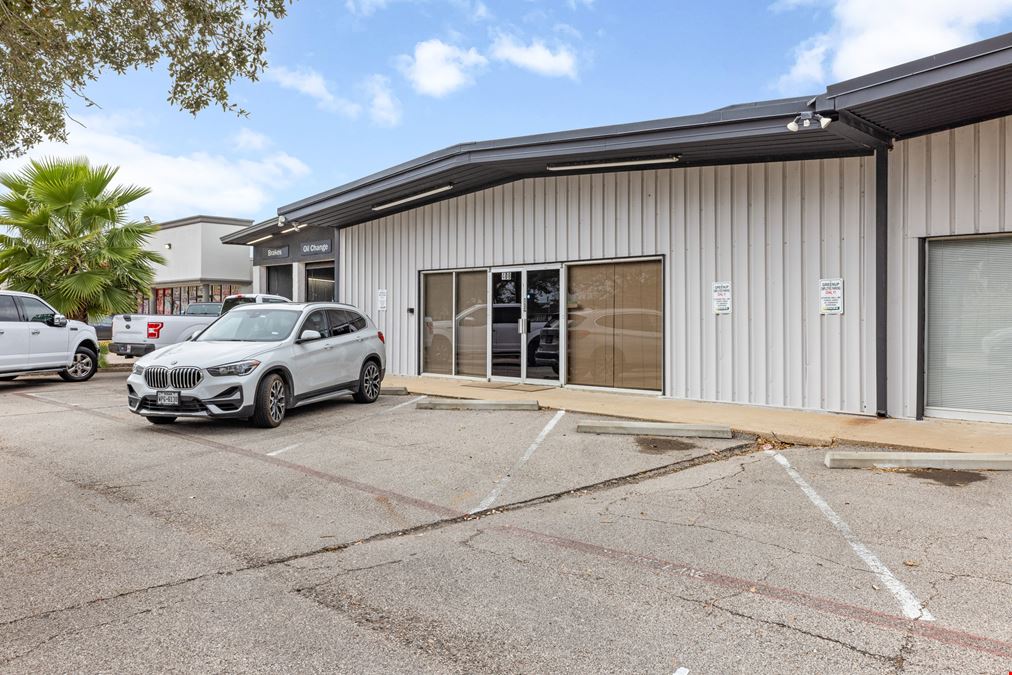 408 West NASA Parkway