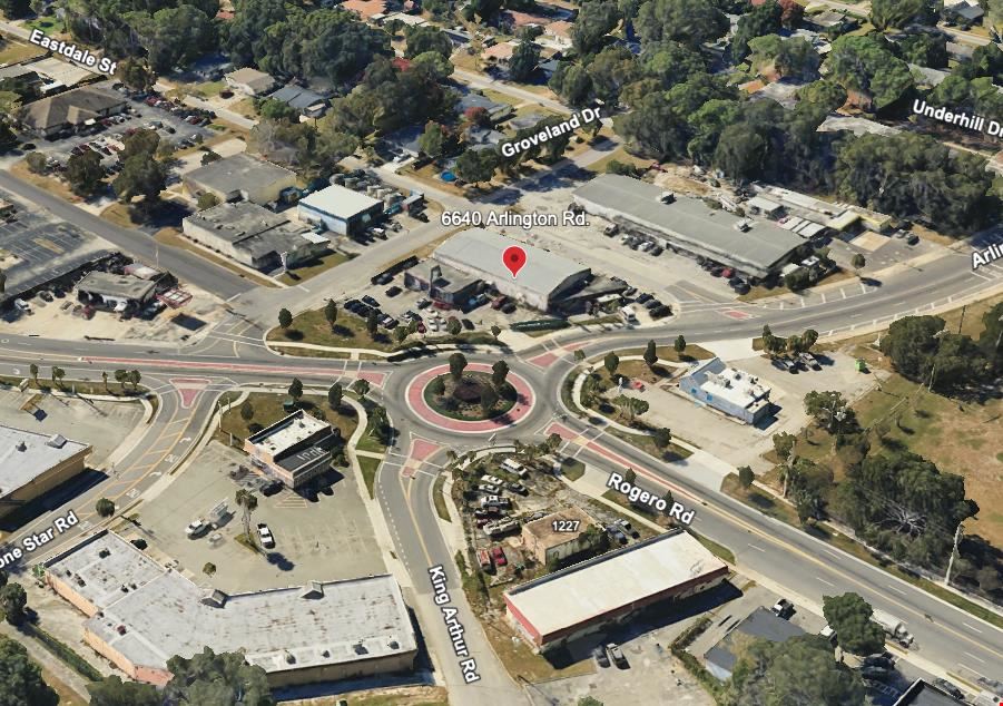 6640 Arlington Road, Jacksonville, FL 32211