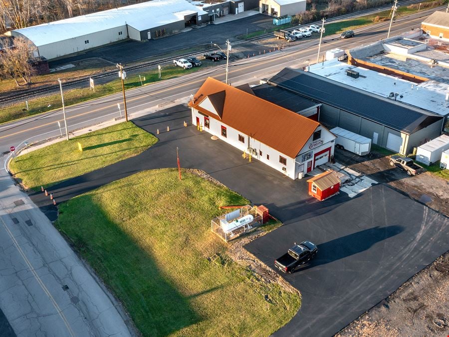 627 Erie Ave - Former Dr. Hugg's Car Wash
