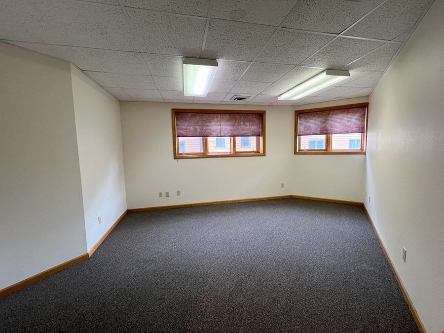 Creekside Professional Office Suite