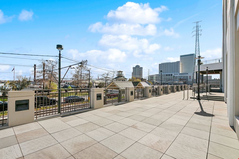 French Quarter Riverfront Opportunity with Expansive Terrace