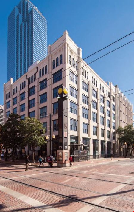 Preview of commercial space at 208 N Market St
