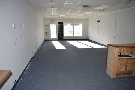 Preview of Retail space for Rent at 1213 Taft Highway