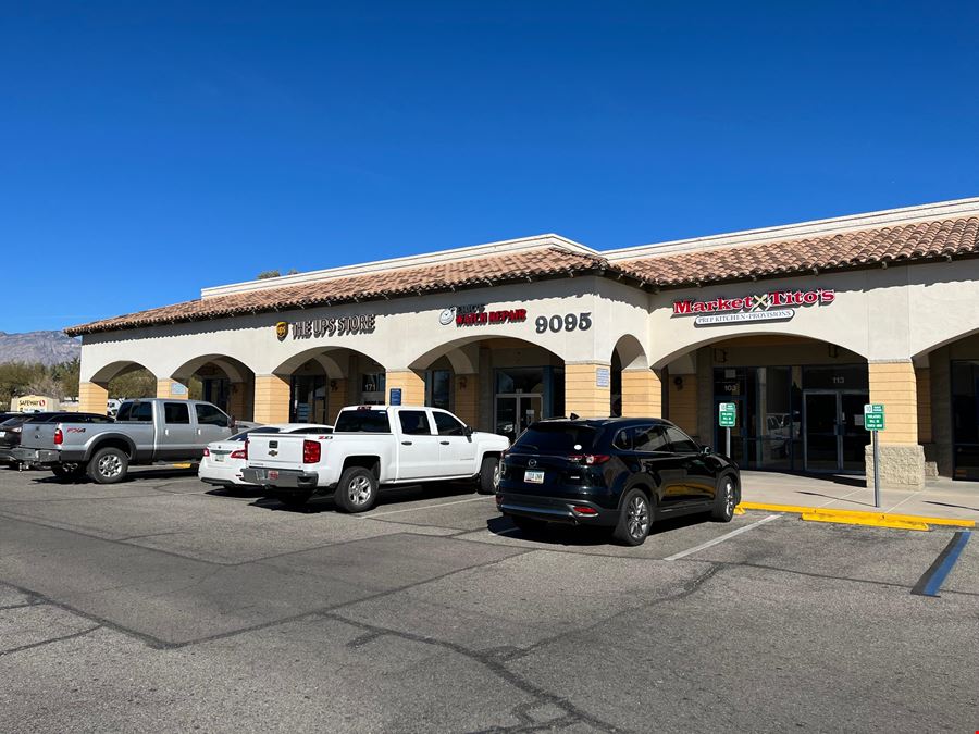 Madera Village Shopping Center