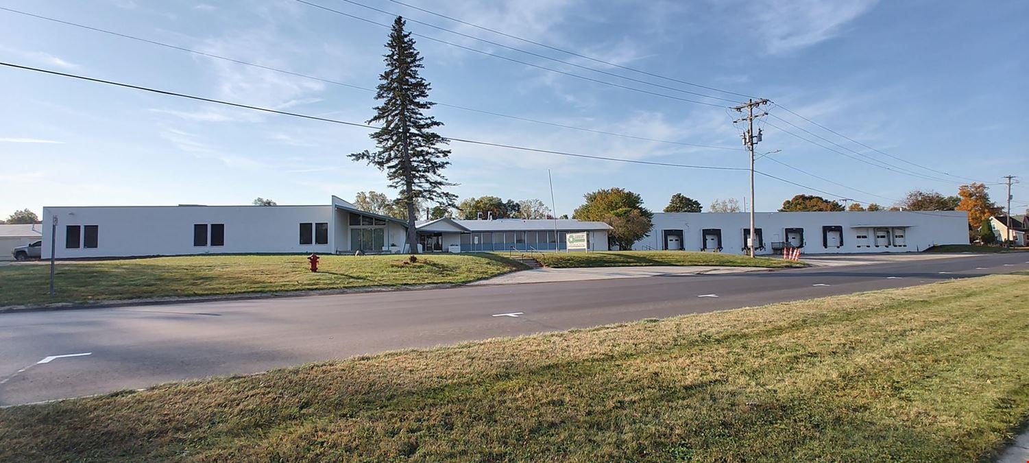 460 Main St