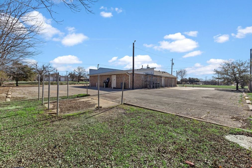 1000 San Jacinto