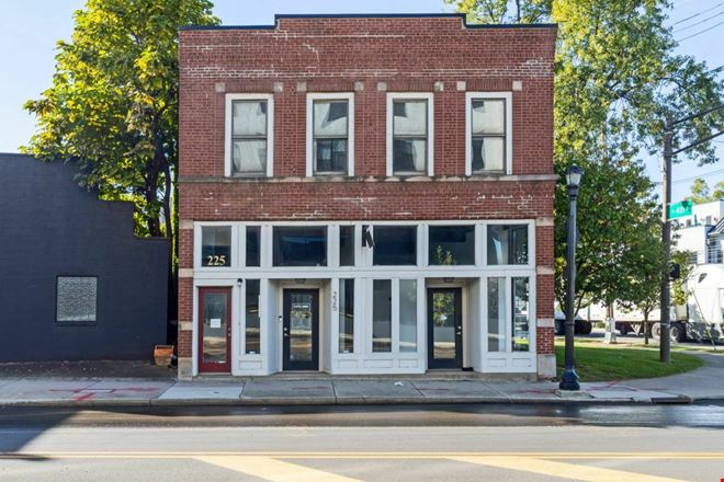 Preview of Retail space for Rent at 225 E 5th Ave
