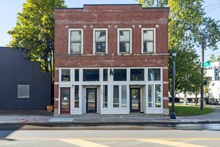 Preview of Retail space for Rent at 225 E 5th Ave