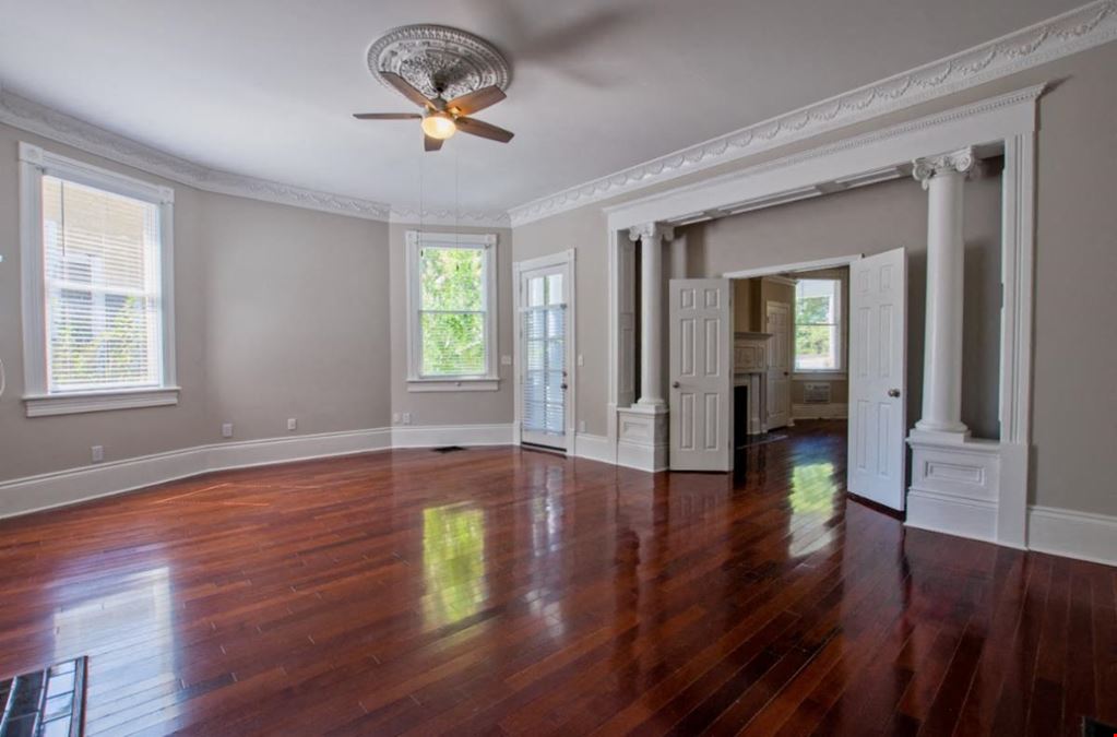 Recently Renovated 8-Unit Apartment Steps From Marietta Square