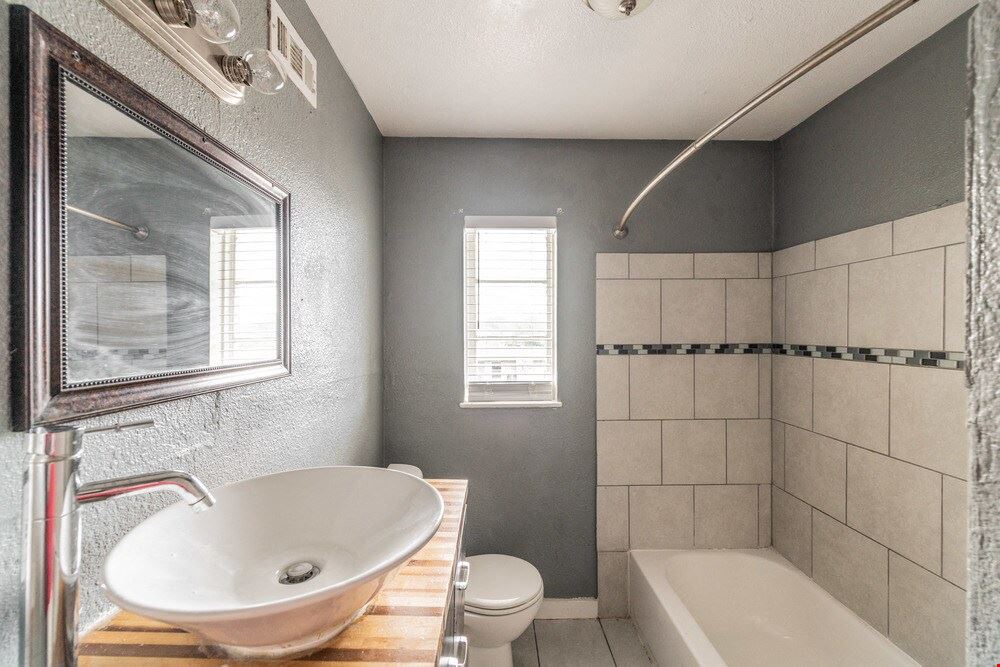 2331 Cincinnati Ave