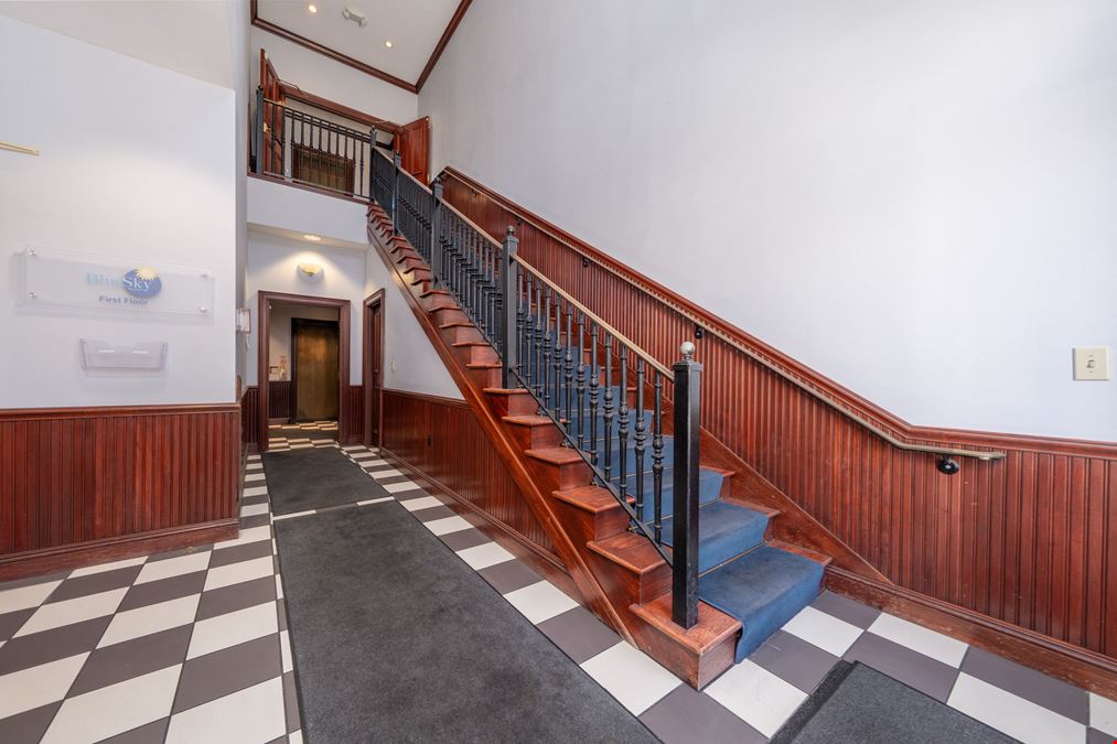 480 S 3rd St