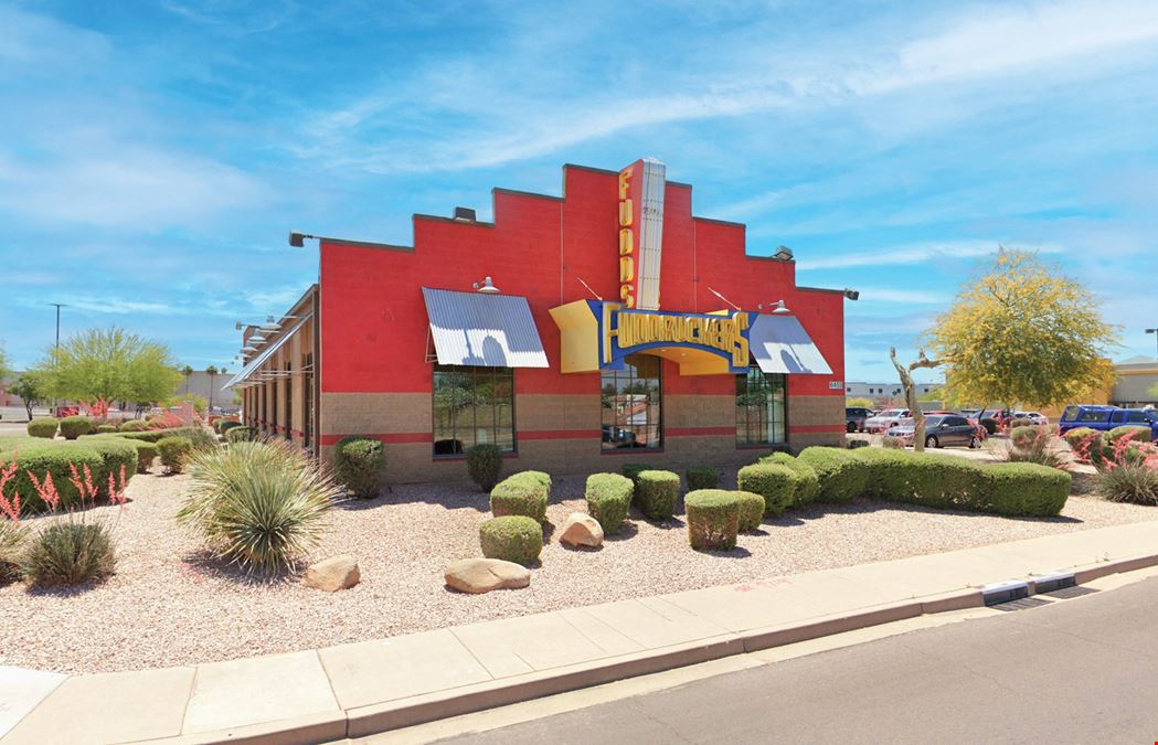 Freestanding Restaurant Outparcel - Superstition Springs Center