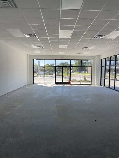 New Construction Shopping Center - 1 Suite Remaining! End-Cap