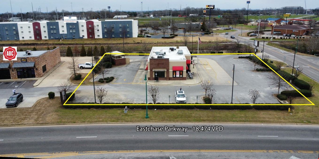Former Milo's Available for Lease