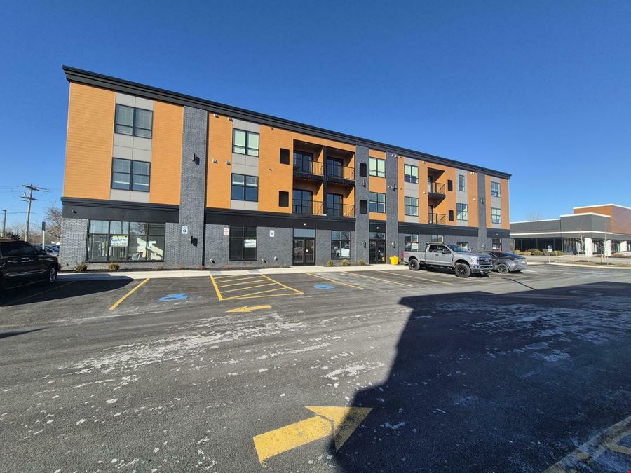4781 Transit Rd - Theo's Place - 3 Mix-Use Spaces Available