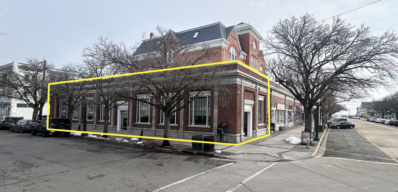 Retail Space in Downtown Location
