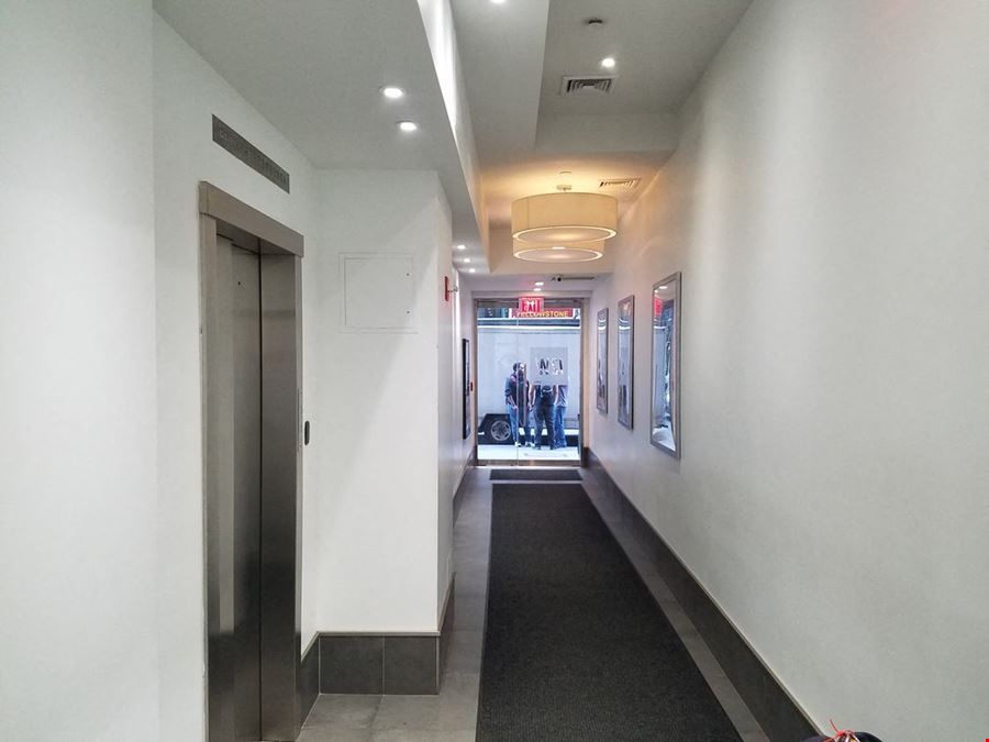 12 West 32nd Street