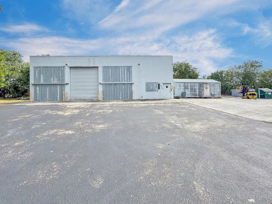 4790 NW 157th Street - 34,515 Sq. Ft.